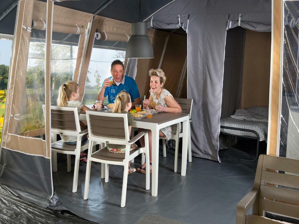 Europe Tents Camping Le Clou Meynard Buitenkant foto